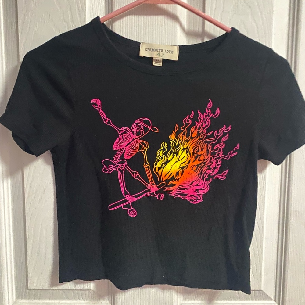Black Skateboarding Top